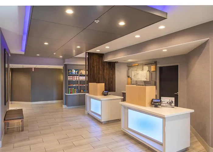 Express By Ihg Hotel Prescott