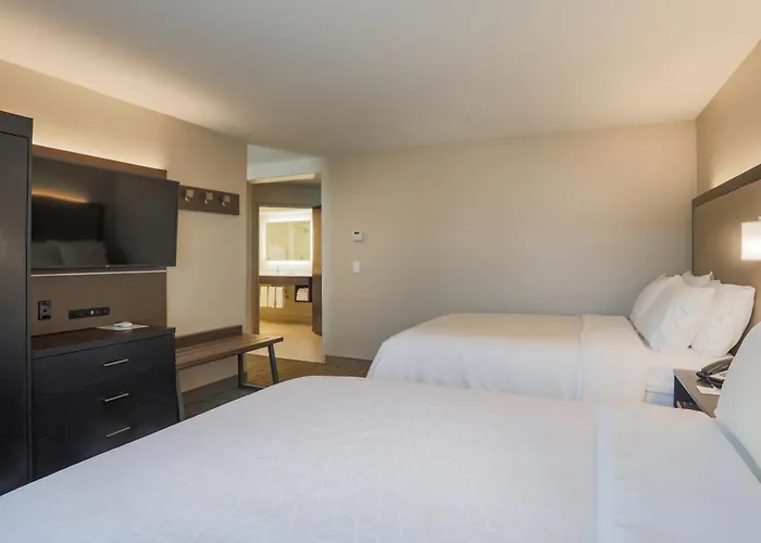 Express By Ihg Hotel