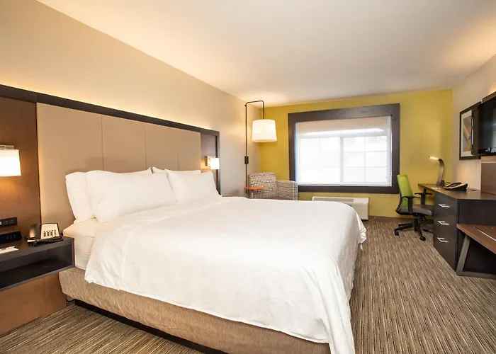 Express By Ihg 3*