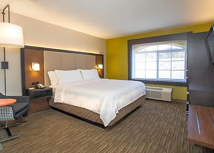 Hotel Express By Ihg Prescott